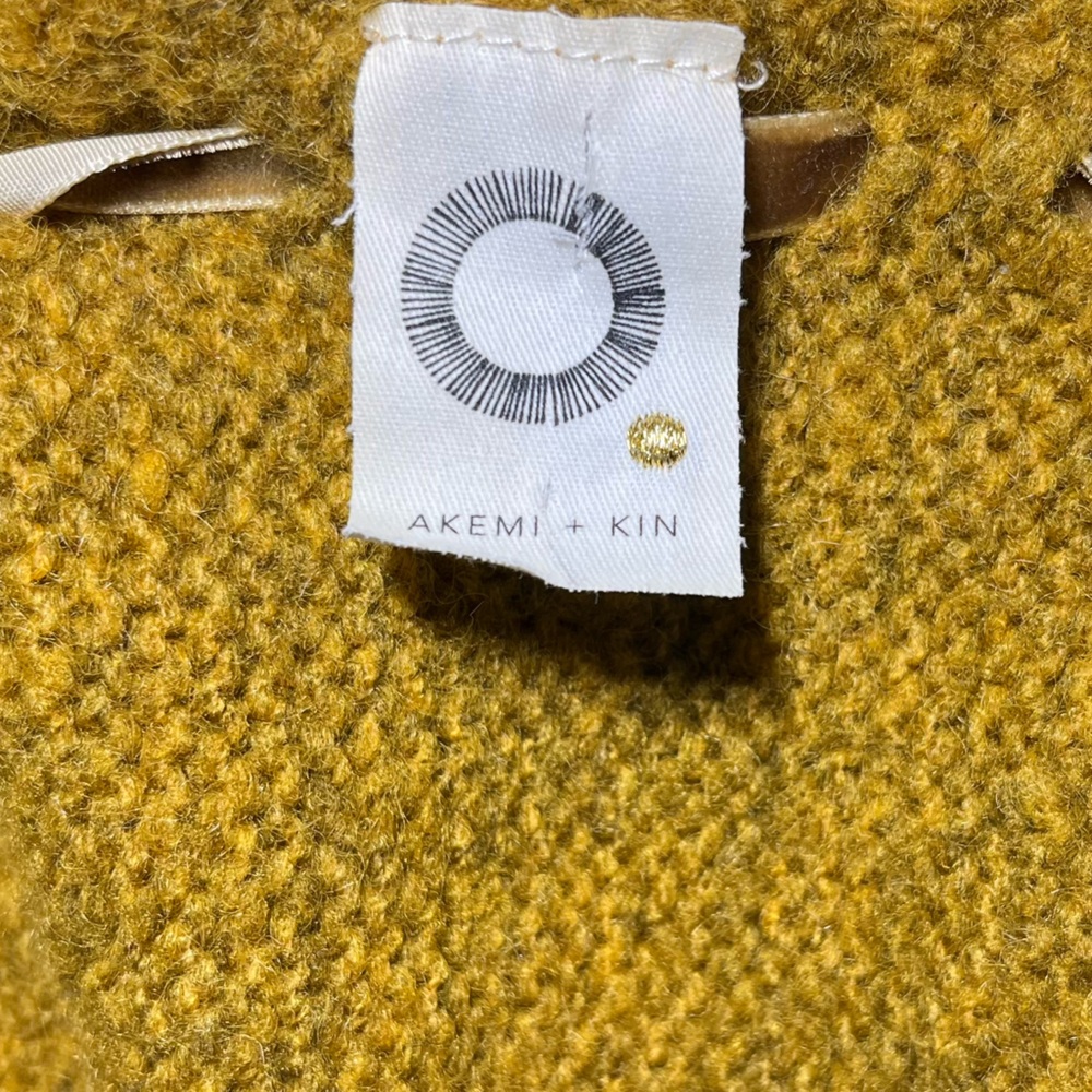 Akemi & Kin Open Cardigan - Picture 7 of 14